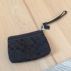 Coach wristlet black great condition